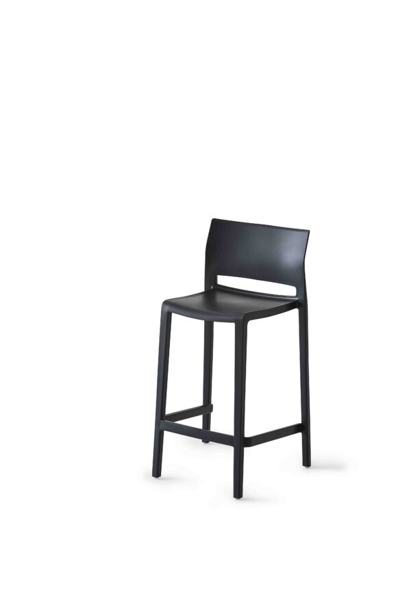 GA.372 Bakhita Stool