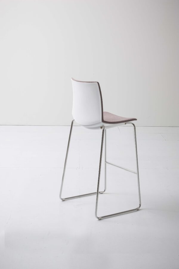 GA.363 Kanvas Stool Front