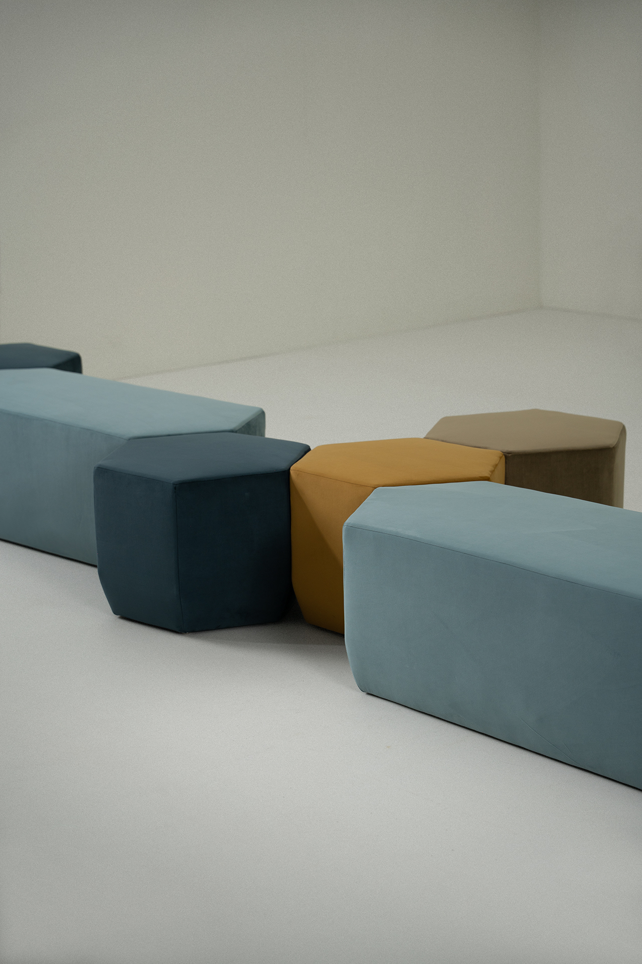AD.Tigram F, Pouf Small - Bild 12